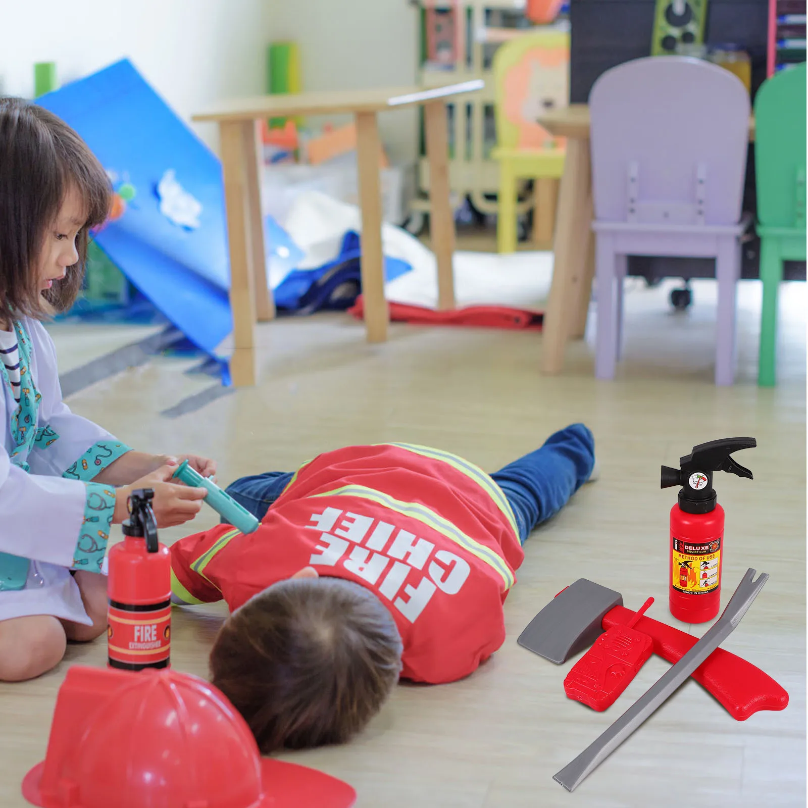 

1Set Firefighting Props Simulation Role Play Pretend Play Children Educational Water Sprayers Extinguisher Prop