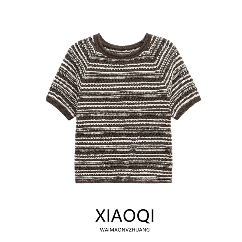 بلوزة نسائية مخططة محبوكة بأكمام قصيرة وتصميم أنيق لربيع وصيف 2025، نمط عملي بطول عادي #5