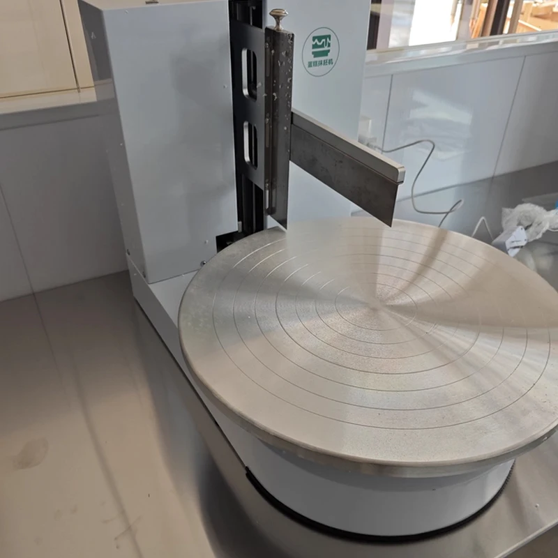 

Автоматическая машина для нанесения крема на торты, гладкая отделка, вращающийся аппликатор для джема, аксессуары для выпечки