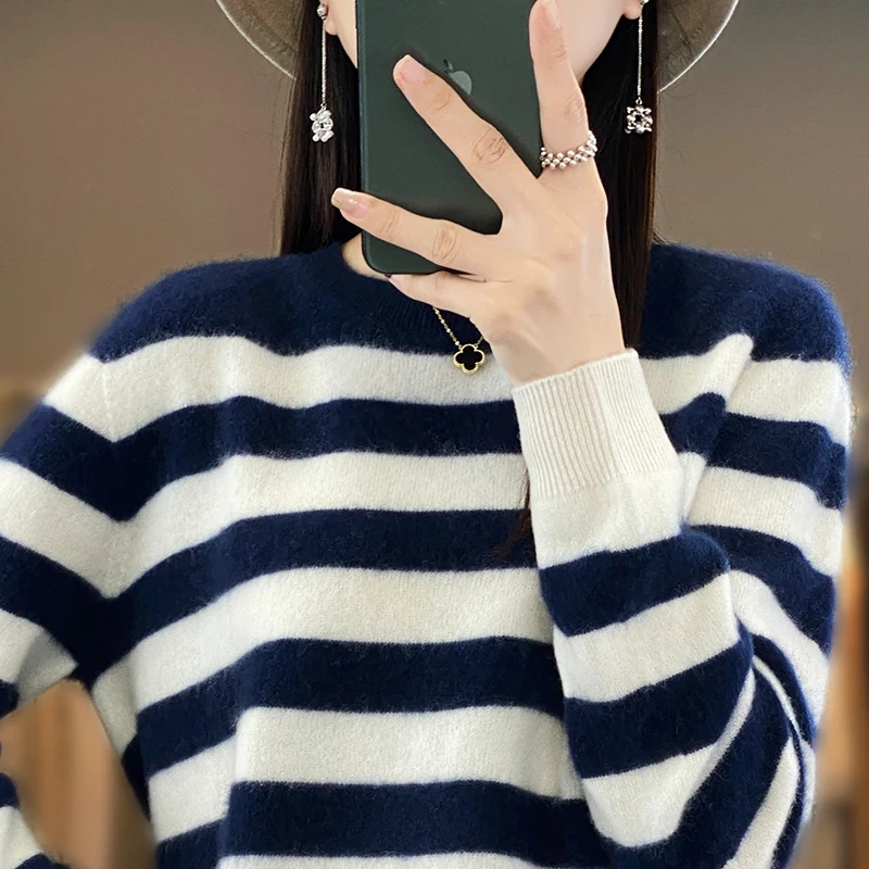 23 Autumn And Winter New Woolen Sweater Women's Round Neck Long Sleeve Pullover 100% Pure Wool Loose Plaid Simple Style Knitwear