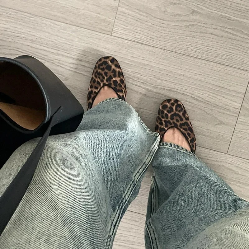 2026 New Spring Designer Leopard Women Ballet Shoes Casual Round Toe Flats Dancing Party Prom Shoes