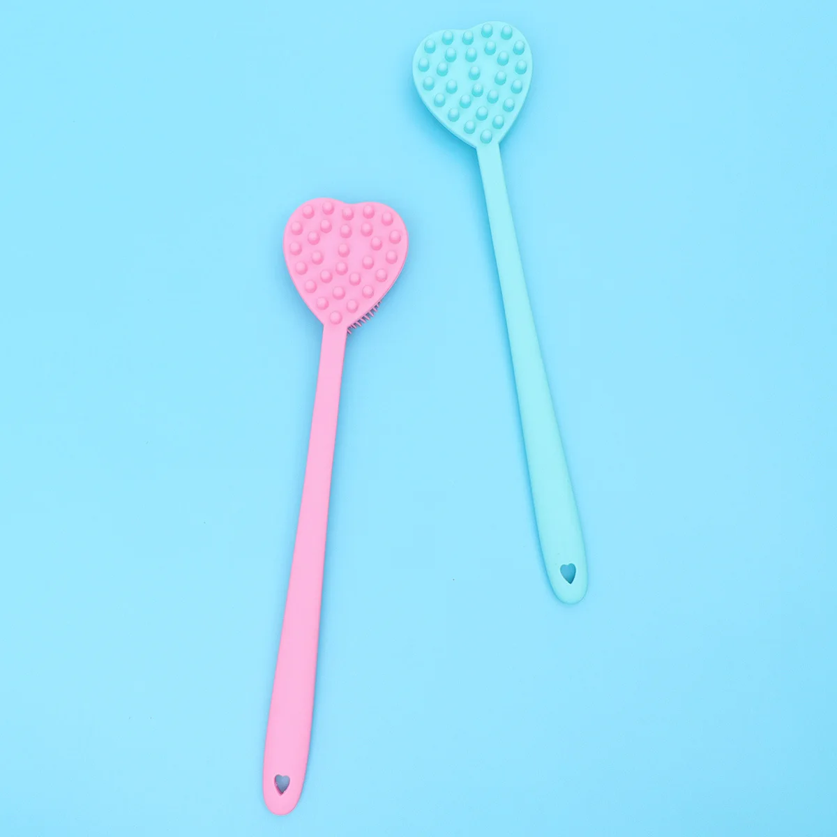 

2Pcs Silicone Bath Brush Heart Shaped Long Handle Soft Bristle Exfoliating Shower Brush Massage Scrub for Feet Legs Body