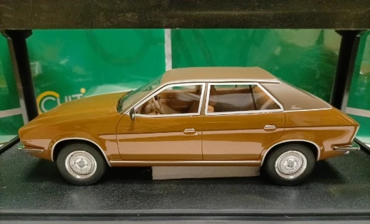 Cult 1:18 Austin Princess 200HLS 1979 Simulation Limited Edition Resin Metal Static Car Model Toy Gift