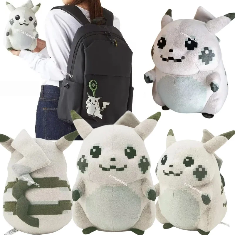 

Плюшевая кукла Пикачу в пиксельном стиле к 30-летию Bandai, милая черно-белая пиксельная кукла-эльф, мягкая игрушка для фанатов, аниме-подарки