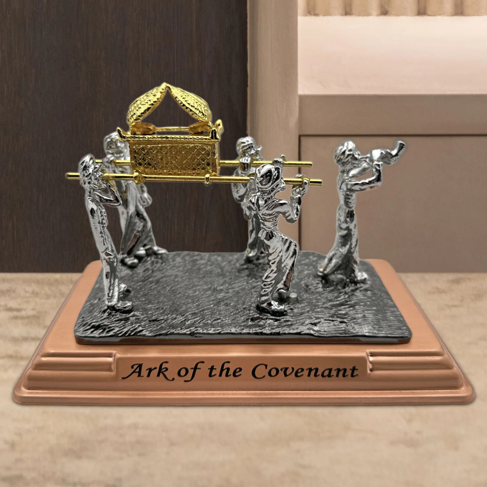 Metal Holy Ark of The Covenant with Carriers Statue Religious Versatile Judaic Figurine Mini Crafts Gift Home Office Decorations