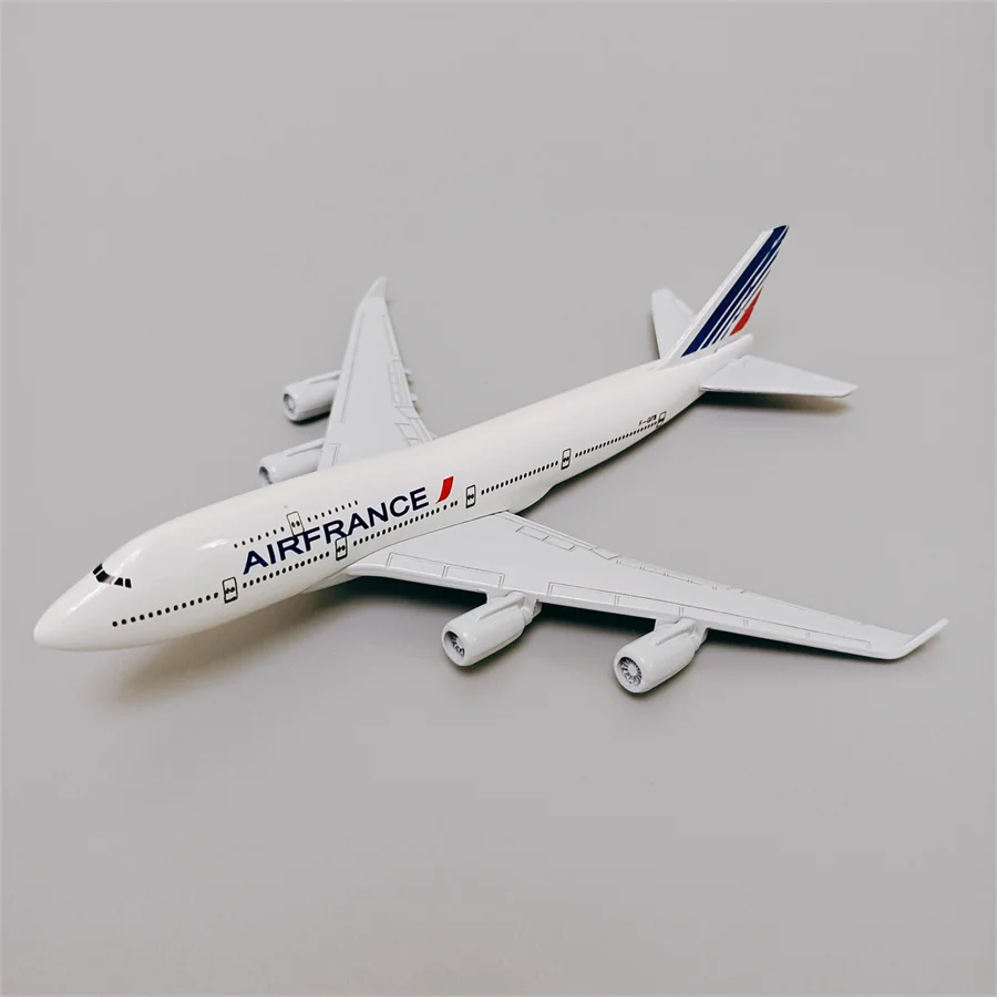 16cm Alloy Metal Air France Airlines Boeing 747 B747-400 Airplane Model AirFrance Airways Plane Model Diecast Aircraft Aeroplane