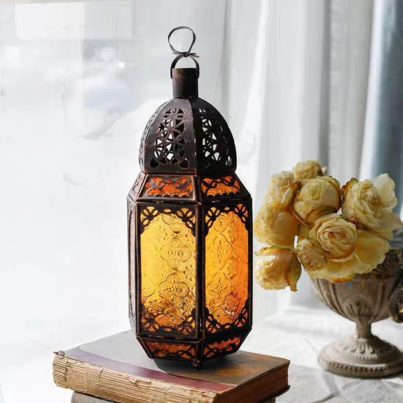 

Retro Iron Metal Candlestick Wedding decoration tabletop ornaments Aesthetic Hanging Lantern Nordic Candle Holder Lanterns