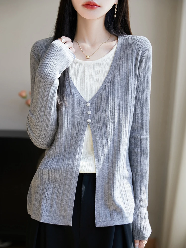 

Новая футболка с длинными рукавами и круглым вырезом, однотонная женская футболка из двух предметов, высококачественный пуловер, модная удобная футболка для отдыха, топы