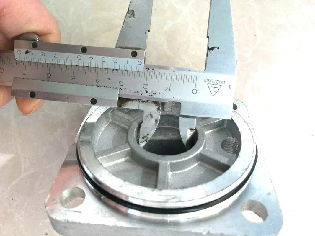 

Высококачественный и прочный шиномонтажный станок, часть 70 мм, 75 мм, 80 мм, маленькая передняя задняя крышка головки блока цилиндров, 2 шт.