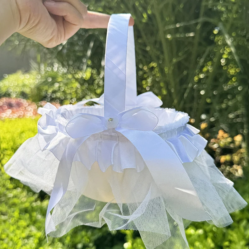 1PC Flower Girl Baskets Wedding Ceremony Petal Scattering Bride Pearl Handle Cute Bowknot Satin Flower Baskets for Wedding