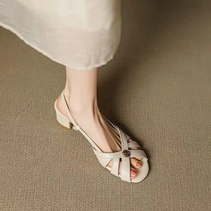 sandalias-de-salto-medio-para-mulheres-sexy-designer-moda-sandalia-mulher-ortopedica-sapatos-romanos-marcas-sapato-verao-novo-2025-festa-grossa