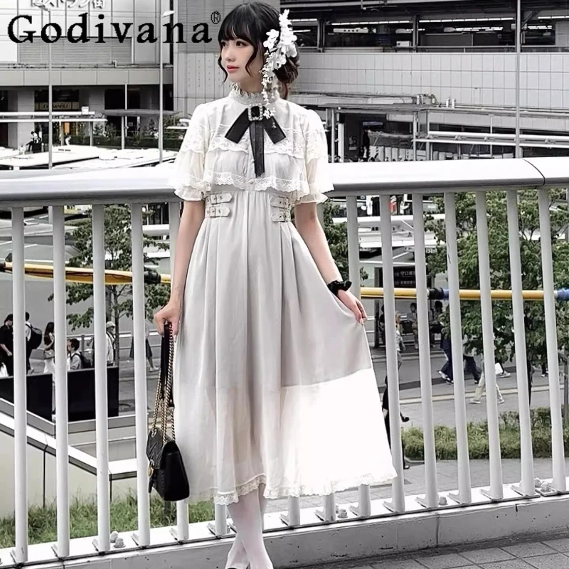 Abito giapponese a mantella in pizzo Rojita per ragazze Abito lungo stile gotico a mezza manica a vita alta Abito Lolita primavera estate da donna