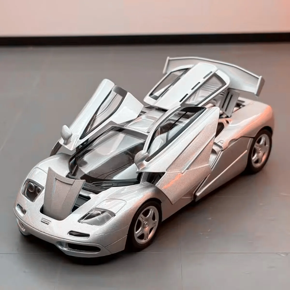 

1:32 F1 XP4 XP5 1933 Alloy Sports Car Model Diecasts Metal Track Racing Vehicles Car Model Sound Light Simulation Kids Toys Gift