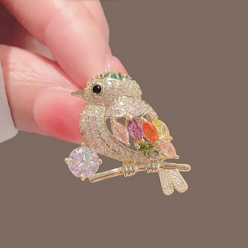 2024 Luxury Lovely Magpie Birds Brooch For Women Trendy  High Quality Animal Jewelry Coat Dress Lapel Pins Wedding Party Gifts