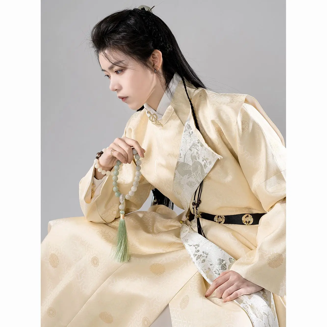 

Golden Hanfu male Tang round collar weaving gold students Chinese style daily performance costum class Chines traditional dress