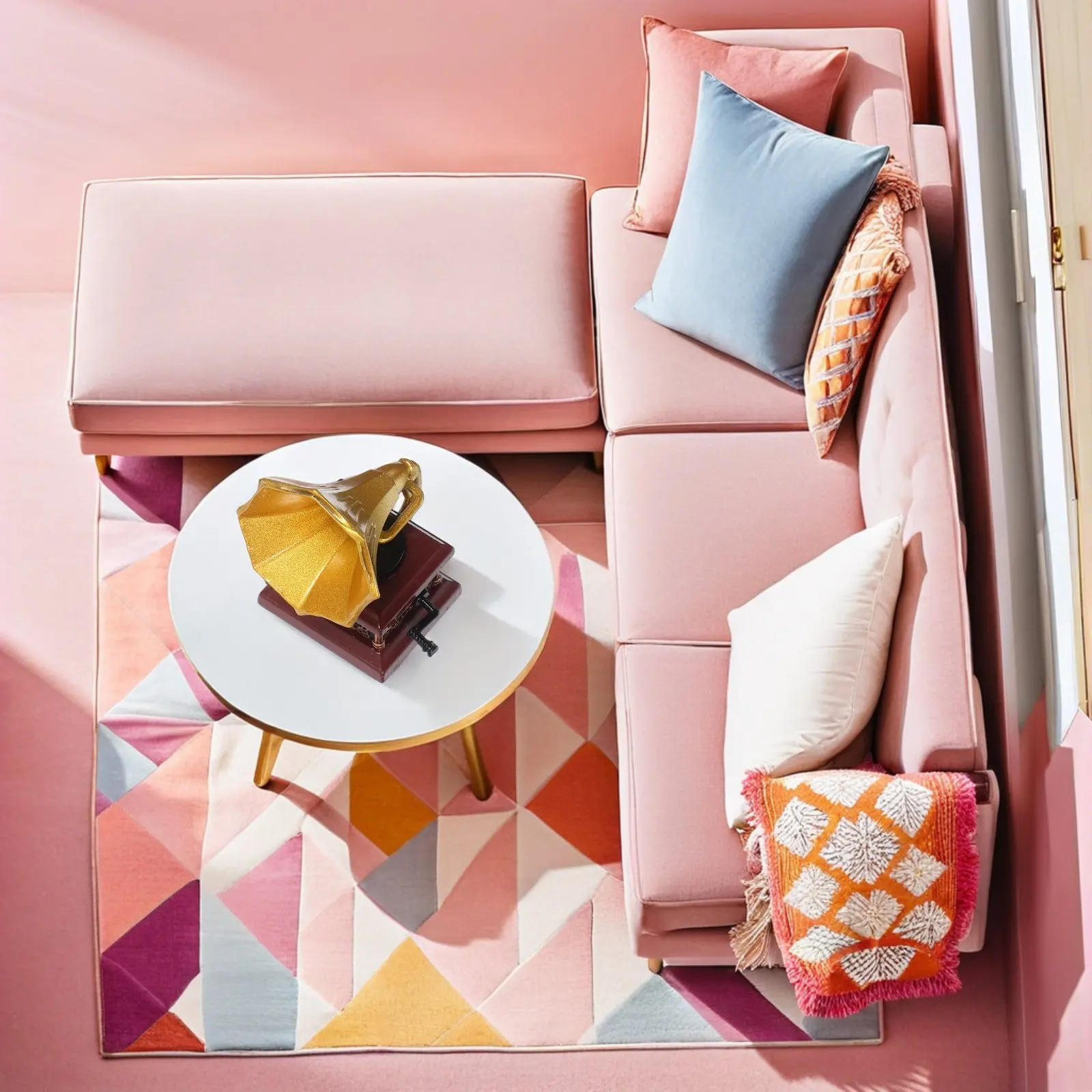 

Metal Mini Retro Phonograph Dollhouse Decoration Vintage Record Player Table Ornament for Living Room Retro Decor Music Room