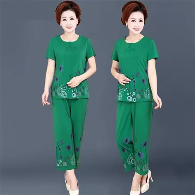Women 2 Piece Set New Loose Print Short-sleeved T-shirt Tops + Pants Middle-aged Mother Summer Suit 4XL W850
