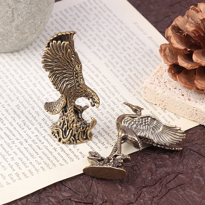 

1Pc Antique Brass Eagle Crane Statue Small Ornaments Vintage Brass Animal Figurines Crafts Desk Home Decor Accessories Gifts