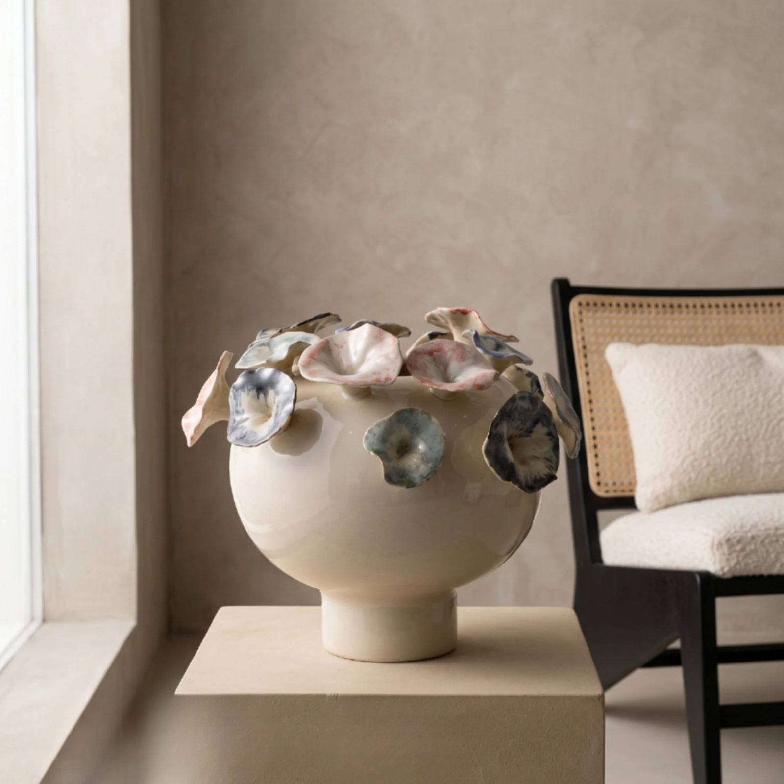 Vase with Petal Relief Glazed Sculptural Vase Elegant Aesthetic for Living Room, Entryway