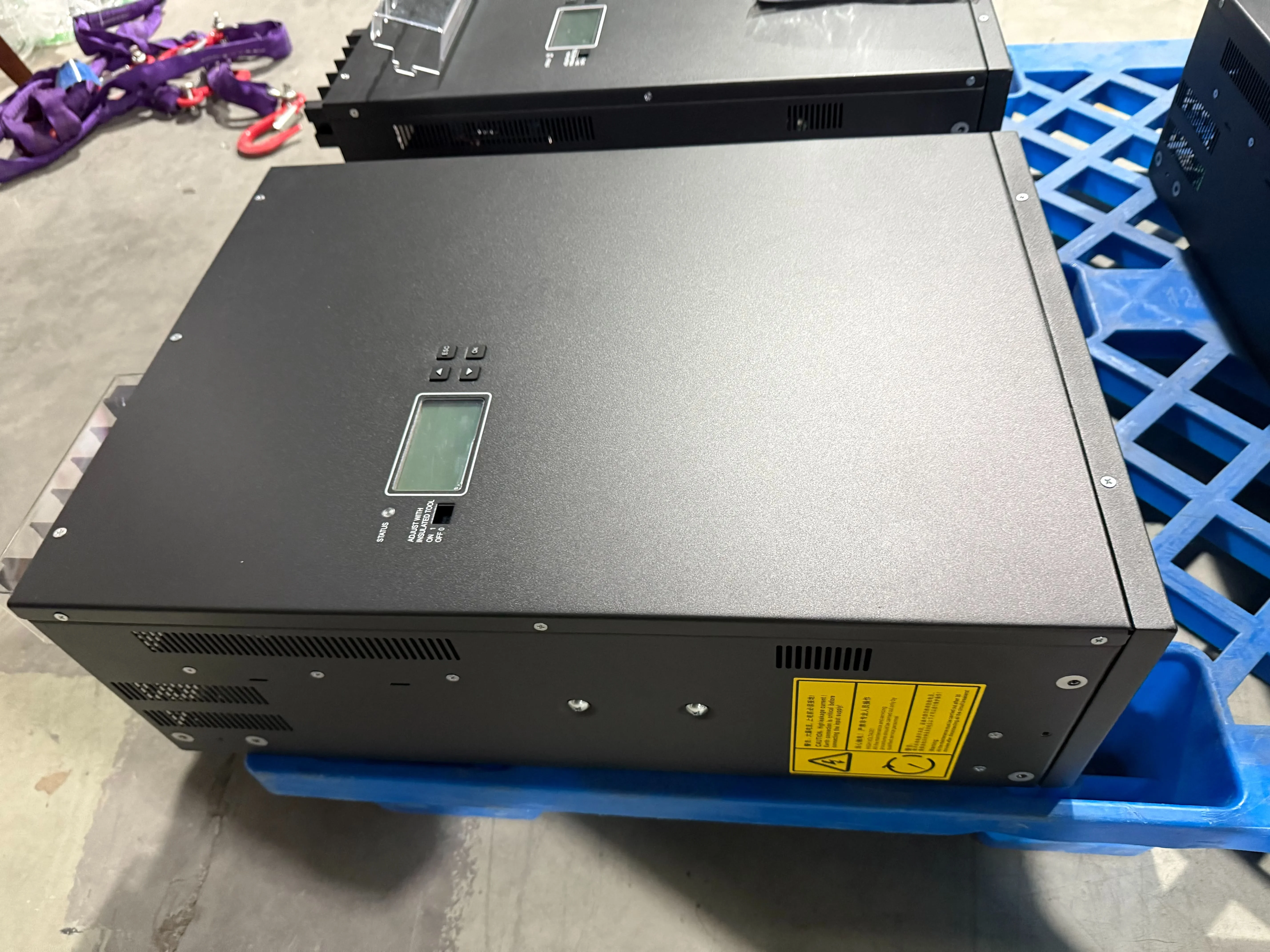 High Quality SINENG IP20 Steel 400V/690V 30A-600A Static Var Generator (SVG) Module 2nd-50th Harmonic Compensation for Power