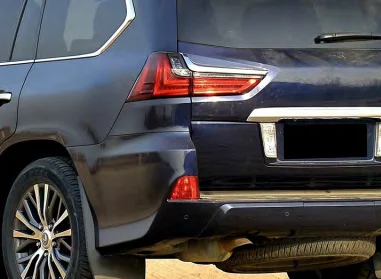 طقم الجسم لترقية لاند كروزر إلى LX570