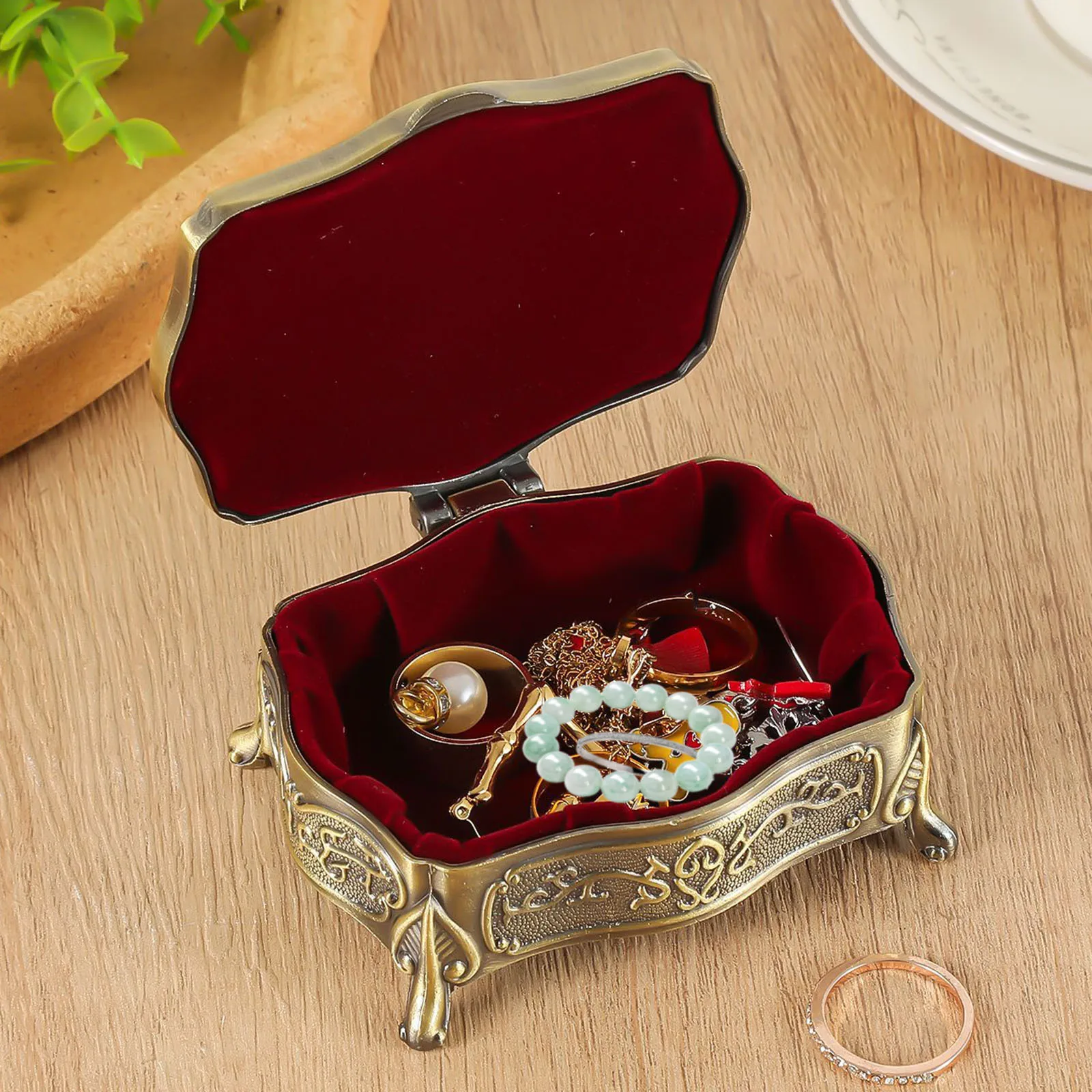 

Jewelry Box Desktop Flip Lid Design Home Decoration for Women Small Collectible Ornament Jewelry Organizer Trinket Box Ring Case