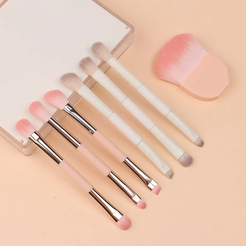 Nieuwe draagbare make-uptoolcombinatie 8-in-1 make-upset Borstel Oogdetailborstel Oogschaduwborstel Slinky Brush Make-upborstel