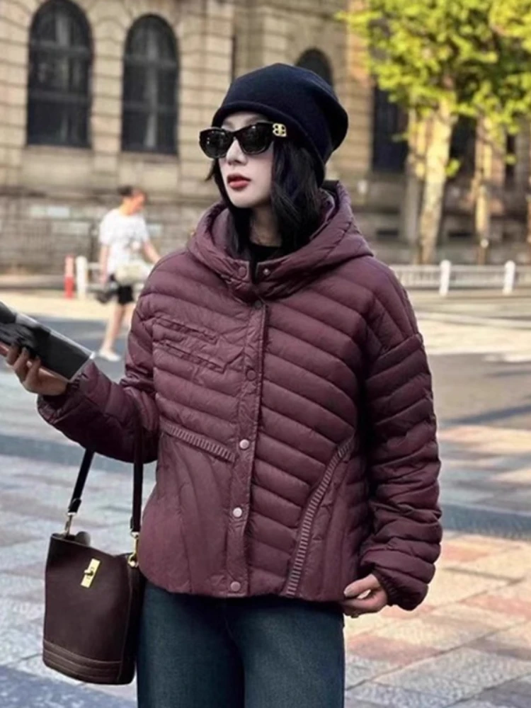 2025 chaqueta acolchada ultraligera de invierno para mujer 90% plumón de pato blanco Parkas informales holgadas con capucha prendas de vestir básicas a prueba de viento abrigo