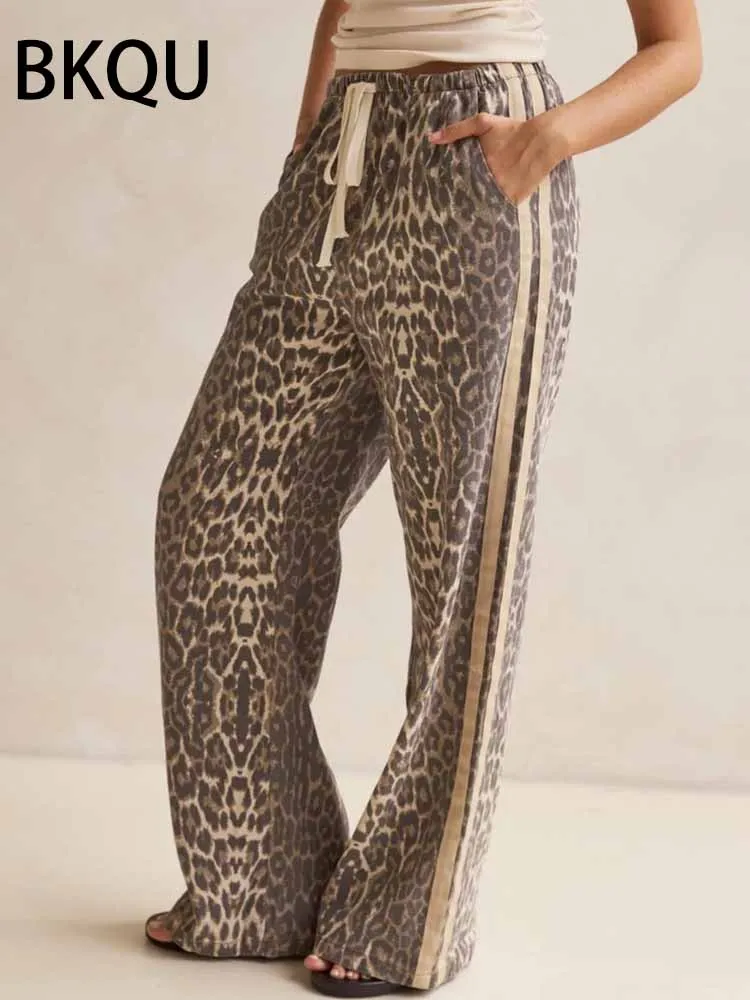กางเกงยีนส์ลำลองลายเสือดาว BKQU สำหรับผู้หญิง เอวสูง Y2k ลายทางย้อนยุค แฟชั่นสตรีทแวร์ ทรงหลวม ขากว้าง ผ้าเดนิม ฤดูใบไม้ร่วง 2025