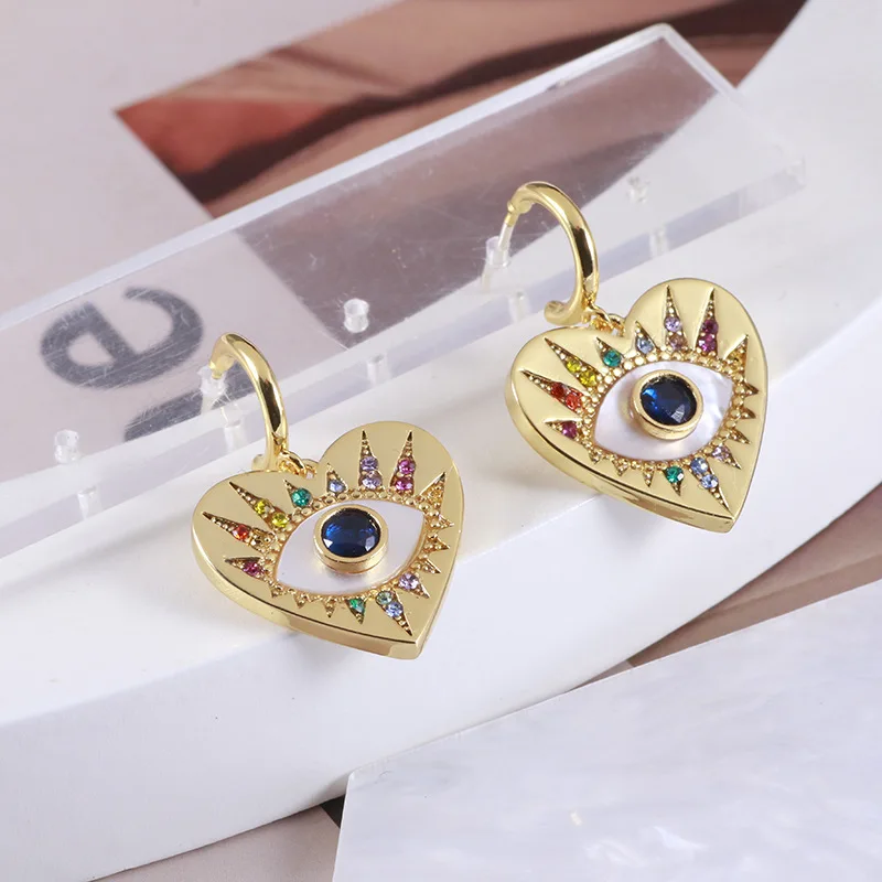 

Personalized Niche Design Heart Shaped Evil Eyes with Inlaid Shell Zircon Harajuku Fashion Earrings Fairy Grunge Pearl Dangle