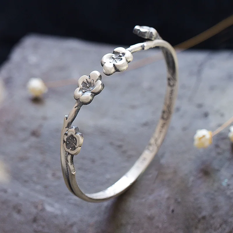 

Ethnic Style Relief Cherry Blossom Bangle For Lady Hand Accessories Open Size Retro Flower Bangle Women Jewelry