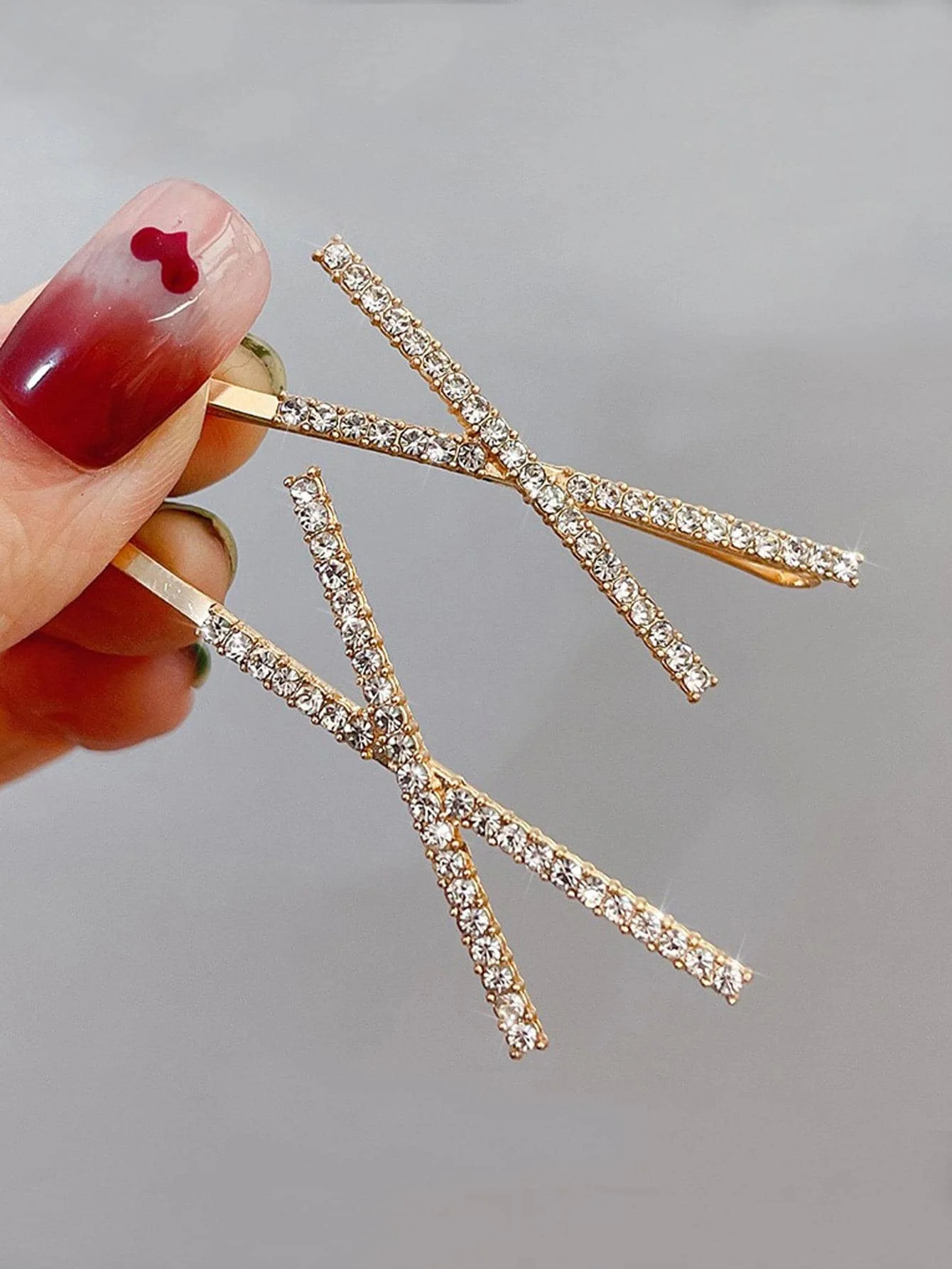 

4pcs/Set Women's Rhinestone X-Shaped Hair Clips, Minimalist One-Piece Bangs Clips, Personalized Hairpins For Nape Hair