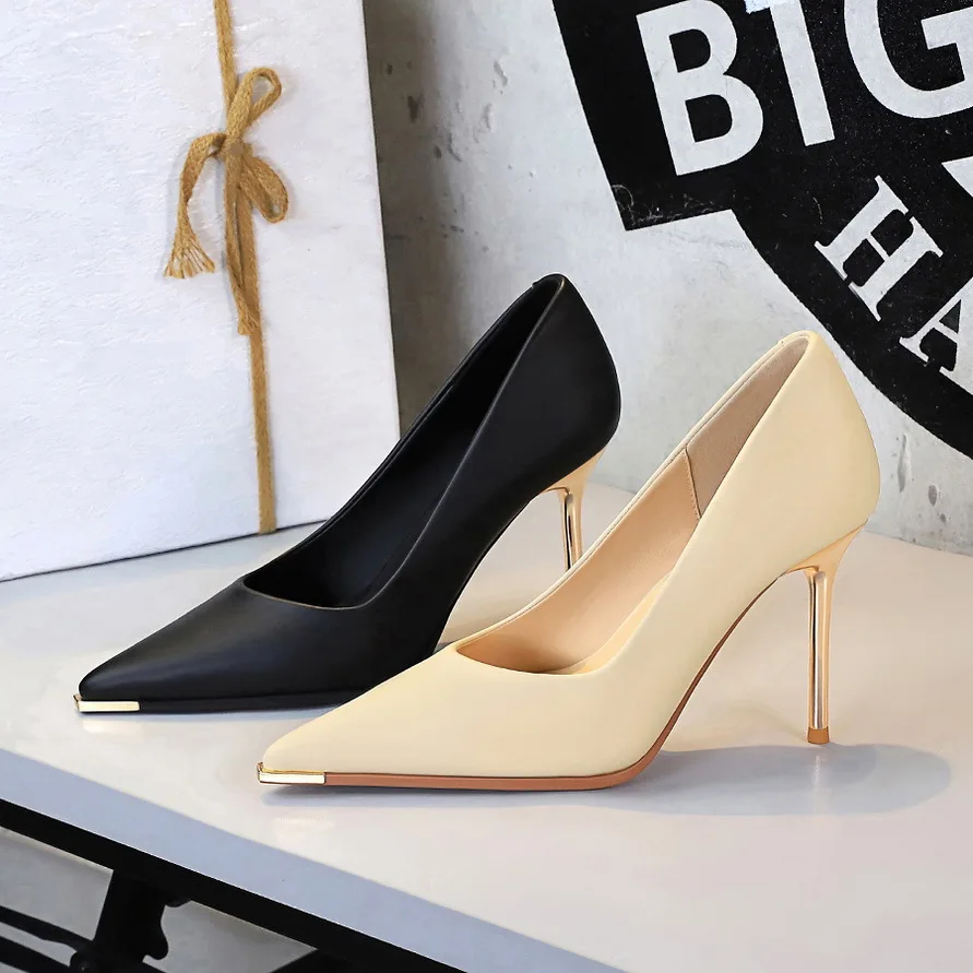 

Pointed high heels, glossy Pana pattern super high heels, single shoes, sexy and versatile women's shoes, banquet shoes