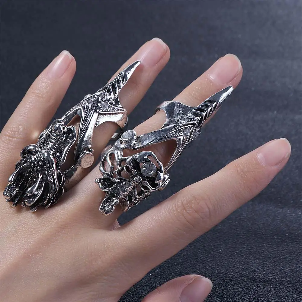 Long Retro Birthday Gifts Party Jewelry Exaggerated Skull  Finger Ring Drangon Ring Men Armour Rings Ghost Knuckle Ring