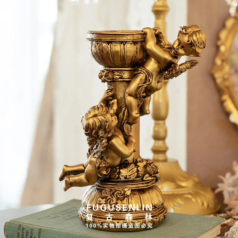 Retro-Wald im europäischen Stil, goldener Engel, römische Säule, Kerzenständer, Skulptur, Kunstharzornamente für Heimdekoration