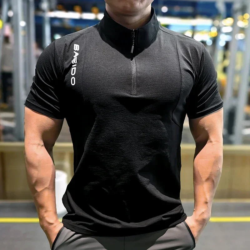 Mężczyźni Fitness Odzież sportowa Kulturystyka Trening Koszulka Siłownia Bieganie Koszulka z krótkim rękawem Tshirty Muscle Fit Top Szybkoschnący