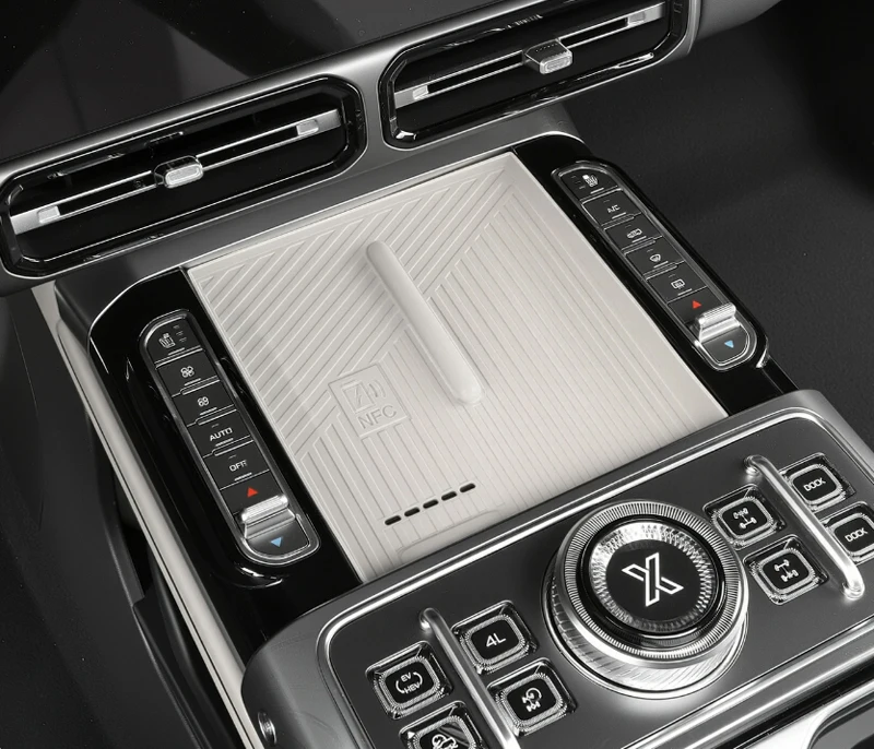 Car Wireless Charging Silicone Pad for JETOUR