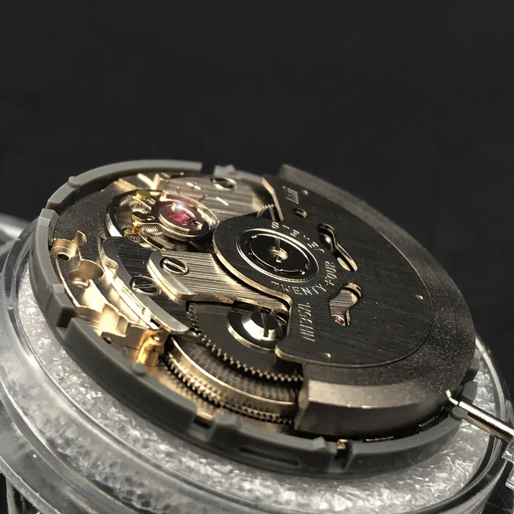 Japanisches Original NH35 NH35A Automatik-Uhrwerk, Krone bei 3 und 6 Uhr, 24 Steine, weißes Datumszifferblatt, Ersatzteile für Uhrenmodifikationen – Detail 5
