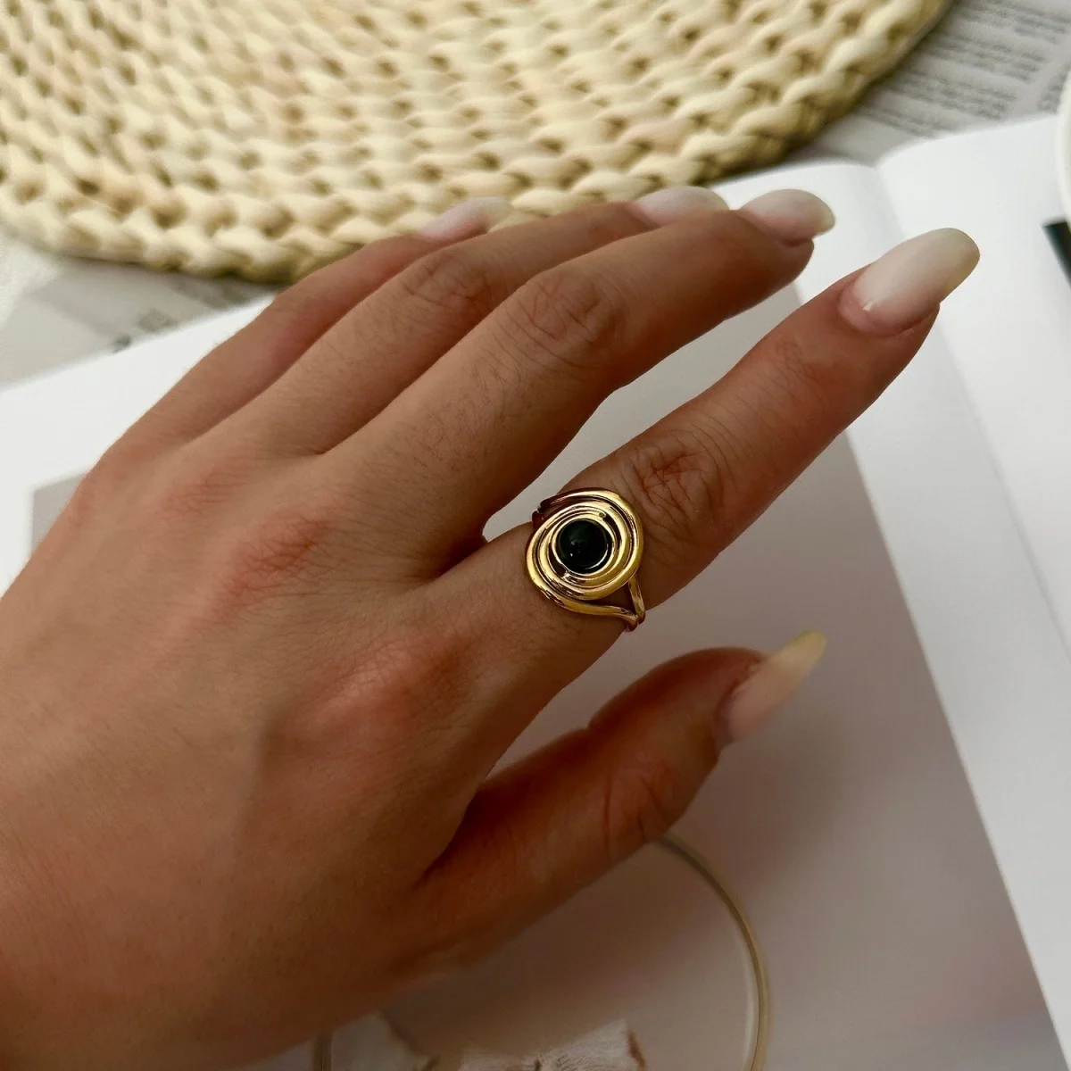 Vintage-Ringe mit Blumen-, Ranken- und Blattmotiven, spiralförmig gewickelt, mit Schlangenmuster, für Damen und Herren, aus Edelstahl, geometrische Ringe, Schmuck. – Detail 14