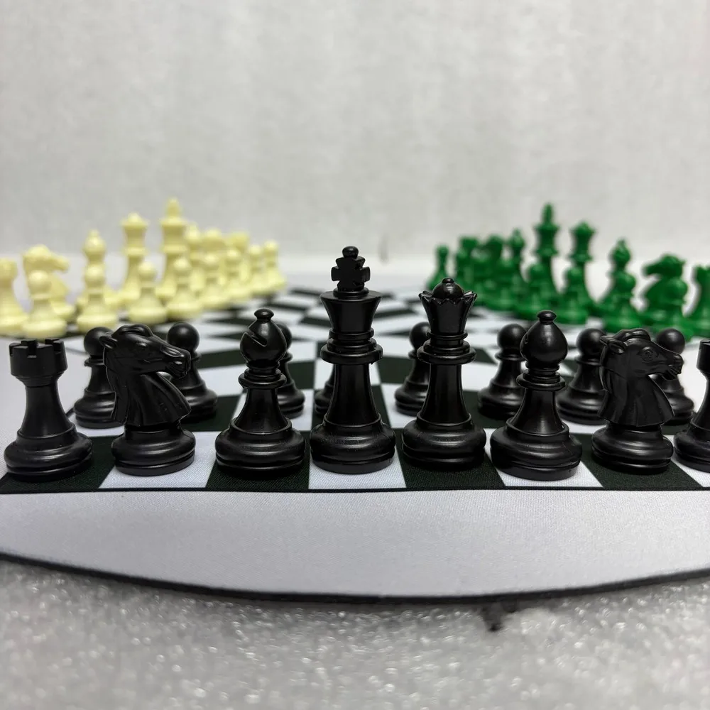 3-Player Chess Set with 48 pcs Pieces, Featuring Three-color High-end Pieces and a Large, Thick Rubber Board