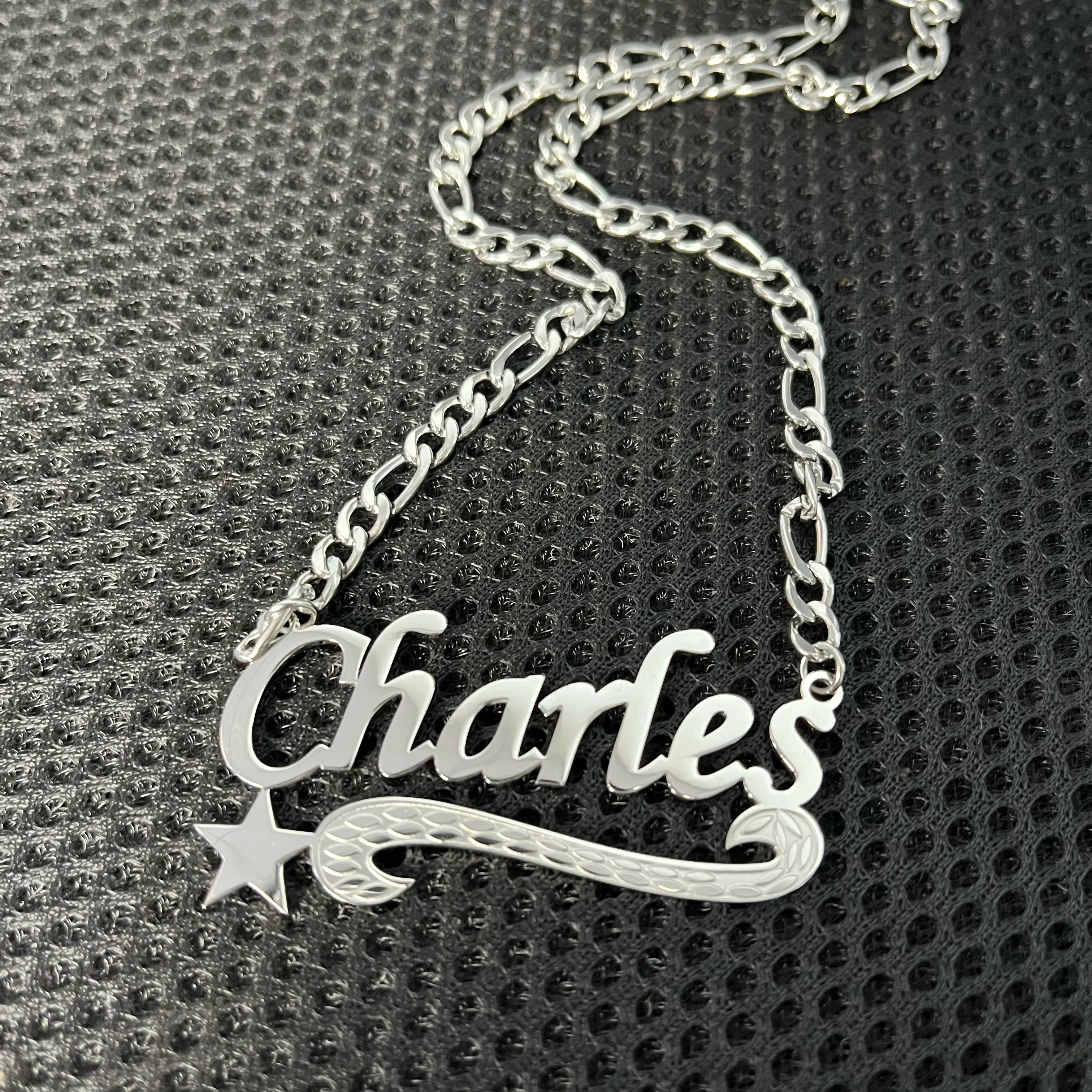 Customized Name Necklace Stainless Steel Figaro Chain Personalized Silver Star Pendant Surprise Universal Gift for Men and Women