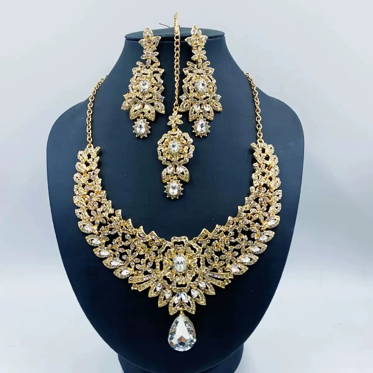 C30 Wedding Forehead Chain Necklace Earrings Set Dubai Jewelery Set Gifts for Women Indian African Bridal Hair Accessories
