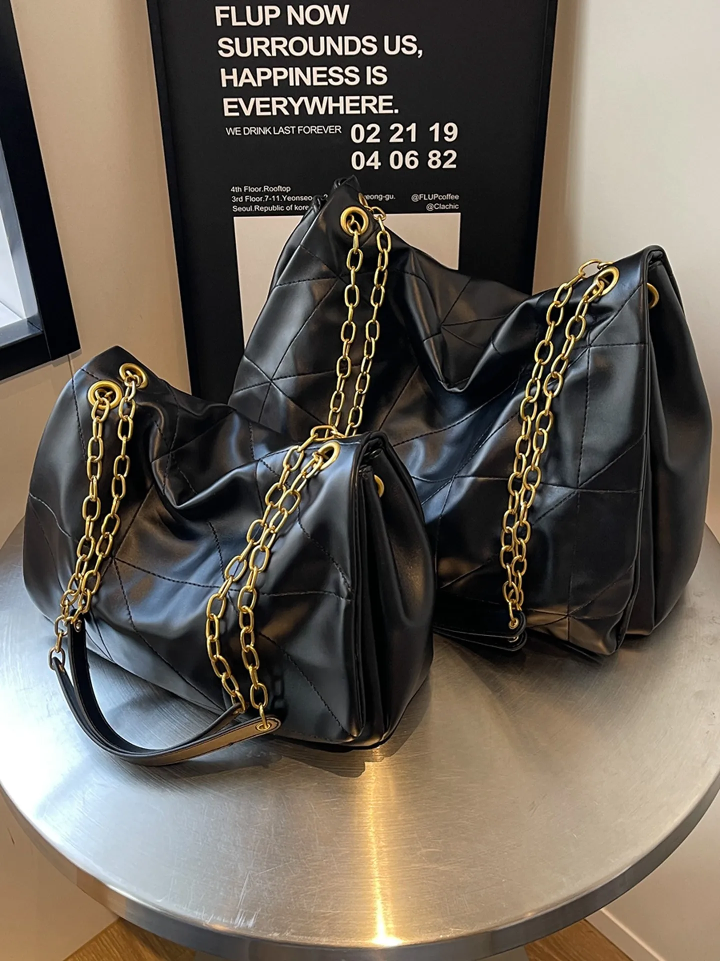 

Vintage Soft Leather Tote Bag Women Large Capacity Commuter Single Shoulder Crossbody Bag Urban Minimalist Style Daily Match