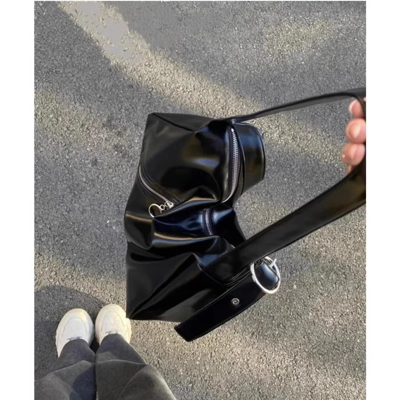 

Женские сумки-тоут большой емкости, корейский стиль, мягкая кожа, ретро сумки через плечо, нишевые универсальные модные черные сумки на плечо для отдыха