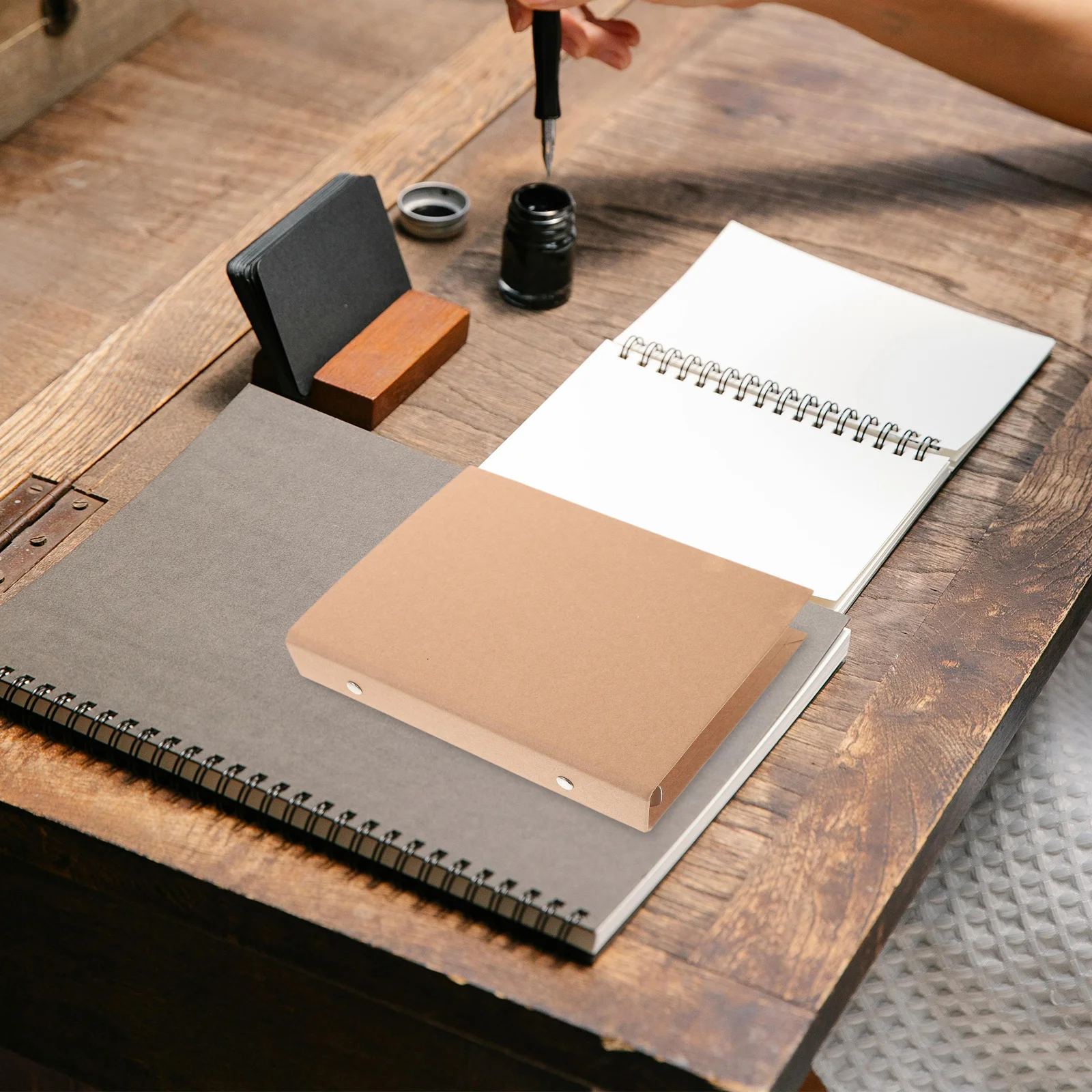 Raccoglitore per quaderno in carta Kraft A6 Shell Leggero diario scolastico Planner Copertina per quaderno a fogli mobili Raccoglitore per album retrò
