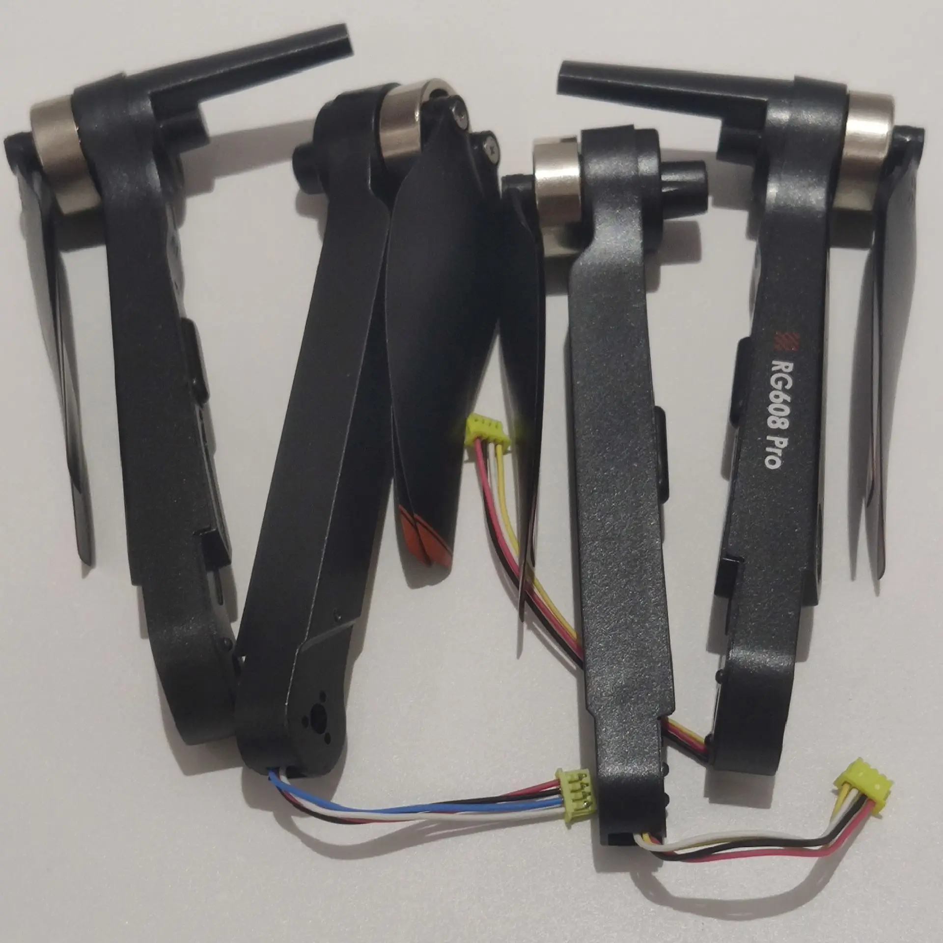 

4PCS RG608 Drone Brushless Motor Arm A1B1A2B2 With CW CCW Propeller Blade Accessories for RG608 Pro Original Engine Motors Parts