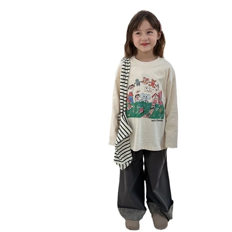 Abbigliamento per bambini T-shirt a maniche lunghe stampata in cartone animato 2024 Canottiera in cotone stile coreano allentato moda autunno nuove ragazze