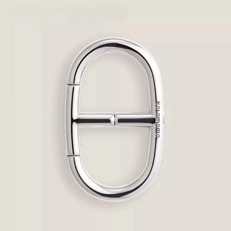 porte-cles-de-luxe-leger-pour-femme-2026-en-acier-inoxydable-avec-miroir-integre-boucle-pour-foulard-en-soie-et-pendentif-de-sac