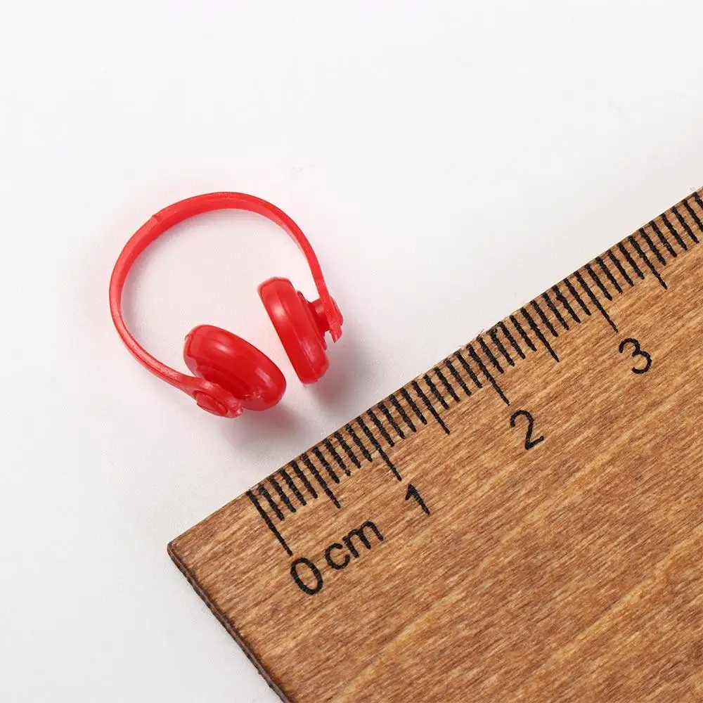 Dollhouse Props Dollhouse Headphone Model Plastic Classic Toys Miniature Headset Model 1/12 Scale Miniatures Wireless Earphone