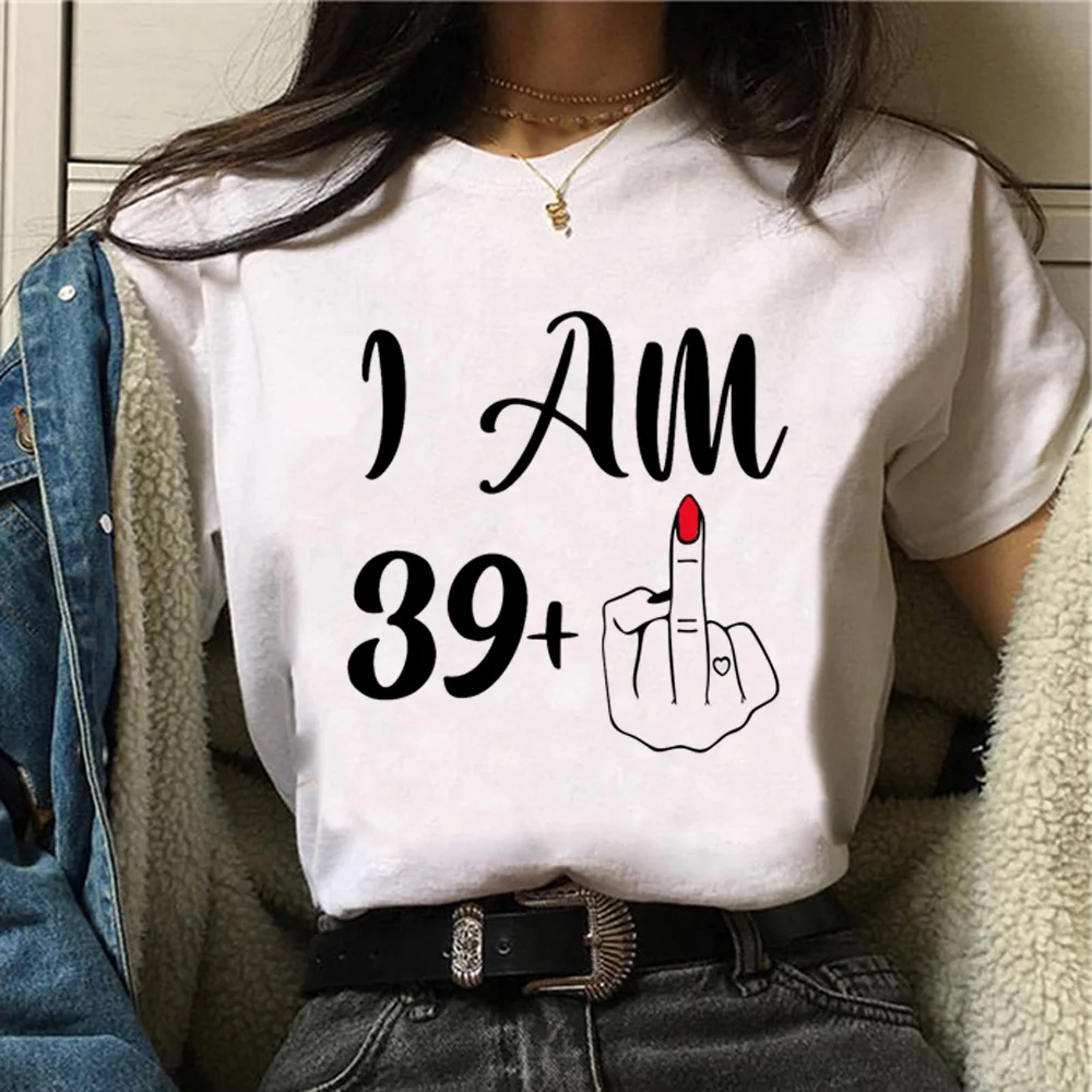 40 Ans 40e Verjaardag T-Shirts Vrouwen Streetwear Grappig Tee Girl Harajuku Ontwerper Grafische Kleding Top Vrouwen Harajuku Tee